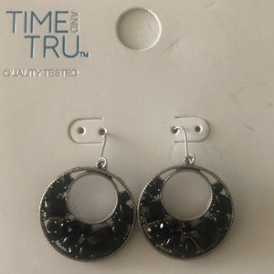 ♡ Earrings by TIME AND TRU